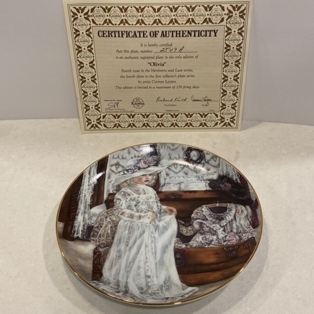 Heirlooms & Lace “Olivia” Collector’s #4 Plate in Series By Corinne Layton 2549A